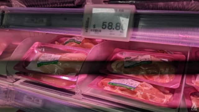 马国鸡禁出口原是好商机 印尼业者叹“爱莫能助”