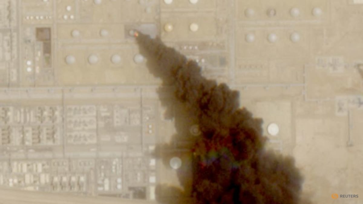 Yemen's Houthis say targeted Saudi airport, Aramco facility