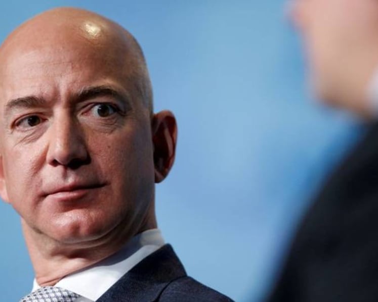 Commentary: Jeff Bezos changed the world through Amazon. He will be a hard act to follow