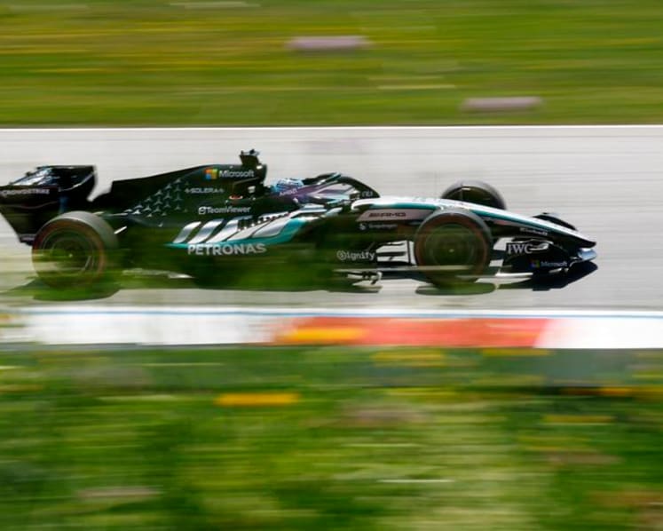 Russell takes pole in chaotic Austrian GP qualifying