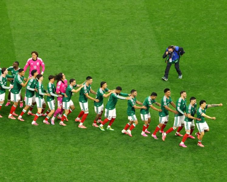 England survive huge DR Congo scare to set up Mexico showdown