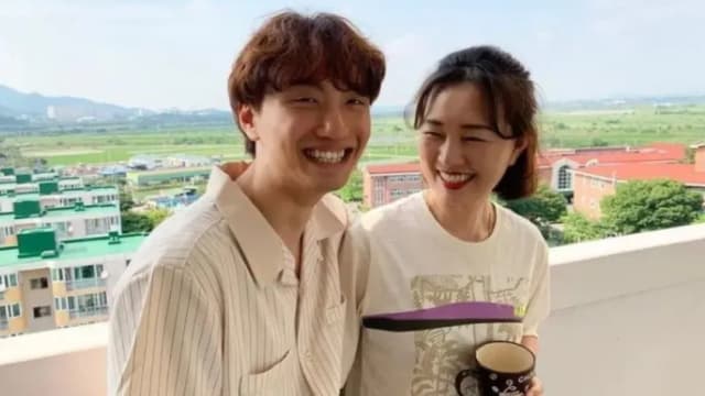 韩国女歌手遭家暴决心离婚，怒告明星老公小三胜诉