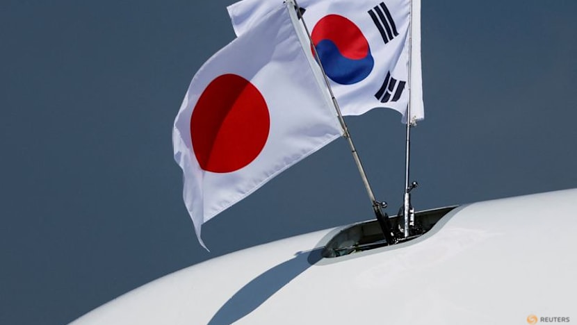 South Korea, Japan discuss cooperation on emergency energy supply