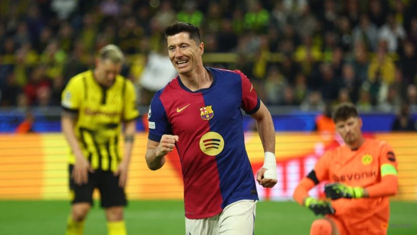 Barcelona's Lewandowski fit but to start on bench against Inter Milan, says Flick Barcelona's Lewandowski fit but to start on bench against Inter Milan, says Flick