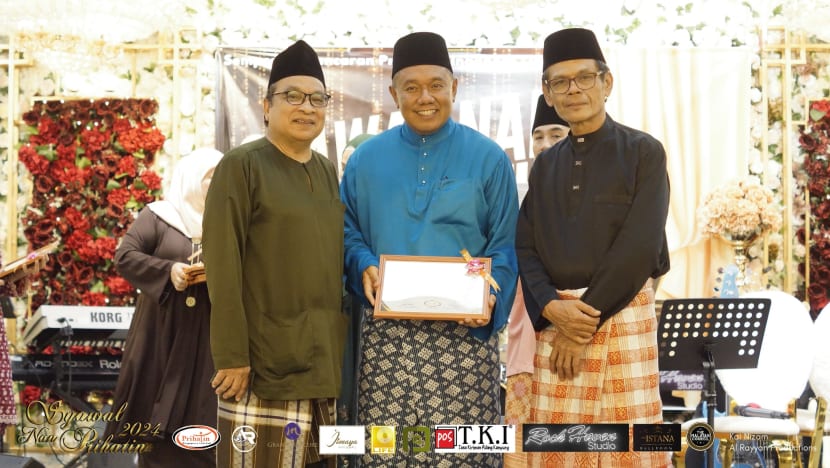 Presiden Kehormat dan Pengerusi Prihatin Singapura lepaskan jawatan Presiden Kehormat dan Pengerusi Prihatin Singapura lepaskan jawatan