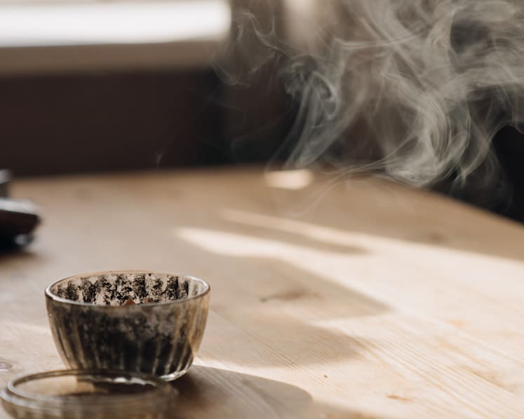 2 suggestions on tackling secondhand smoke from neighbours