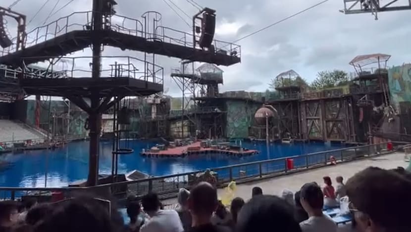 RWS reviewing incident after USS WaterWorld performer suffers medical emergency during training