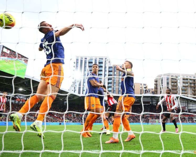 Newcastle's miserable away form continues with 3-1 loss at Brentford