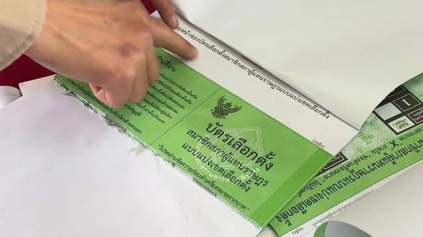 泰南一投票站发生失误 69张选票被误撕