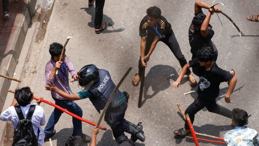 Bangladesh protesters set state TV HQ ablaze as death toll mounts, internet cut Bangladesh protesters set state TV HQ ablaze as death toll mounts, internet cut
