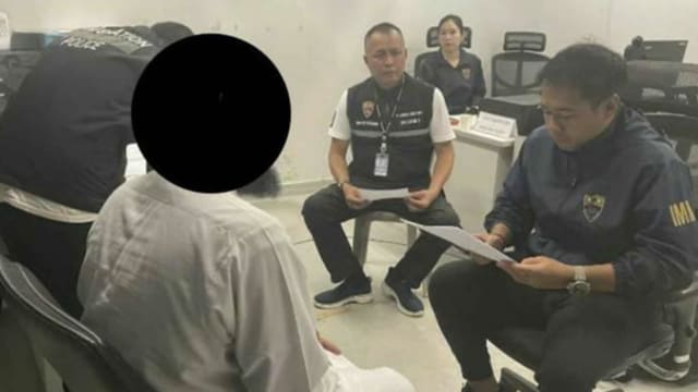 为打击毒品罪案和非法工作 泰国普吉岛对入境外国人加强检查