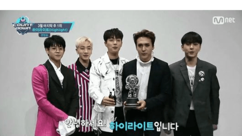 Highlight Wins ′M COUNTDOWN′ Trophy with ′Plz Don′t Be Sad′