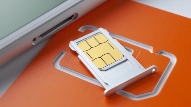 涉嫌为预付SIM卡进行欺诈性登记 一对男女将被控