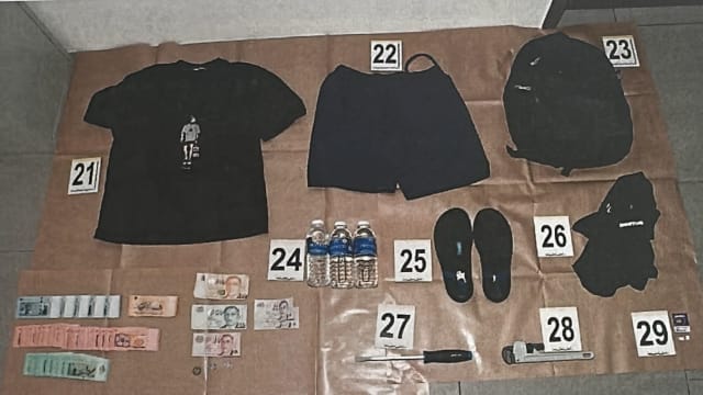 四中国籍男子涉持破门行窃工具 警方连夜围捕落网