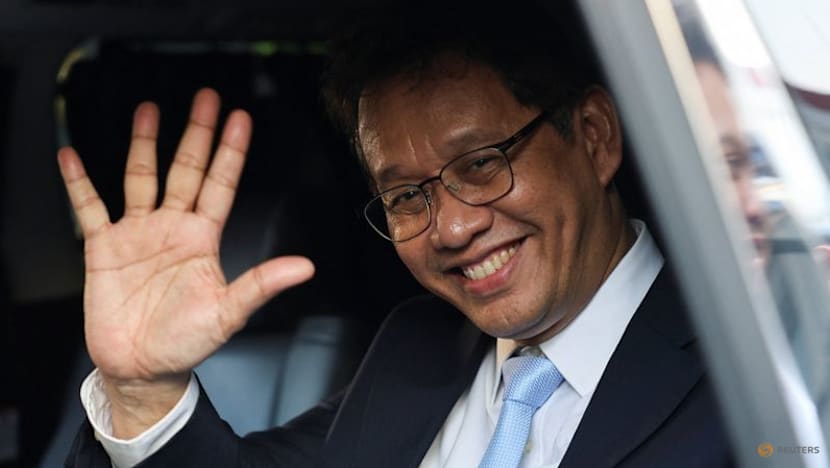 Gaya koboi Menkeu Purbaya: Disukai publik, tapi bikin cemas investor