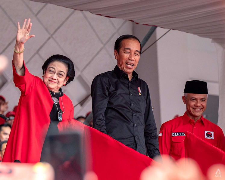 Commentary: Jokowi manoeuvres against Megawati in effort to secure political future in Indonesia