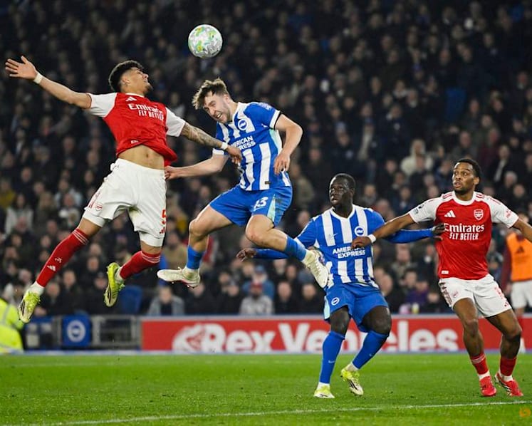 Double joy for Arsenal as Saka winner at Brighton sends them seven points clear