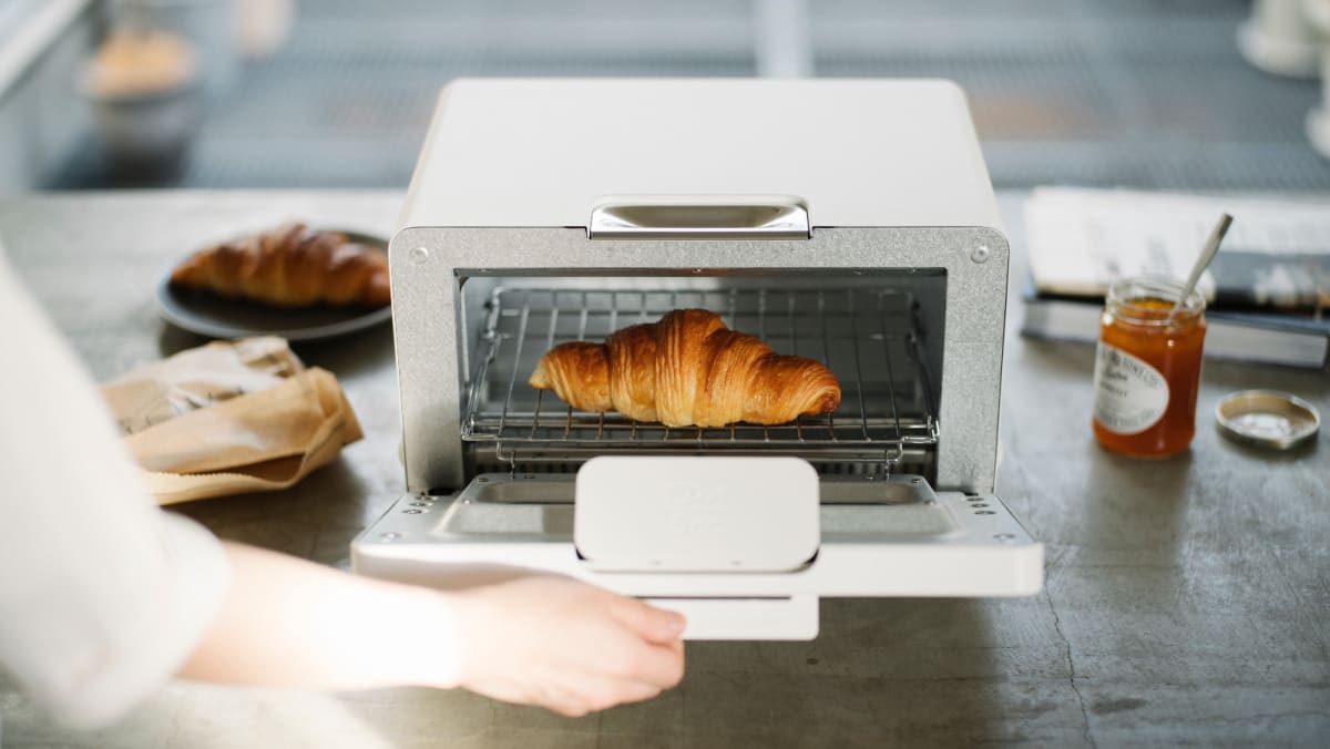 Why is the Balmuda toaster oven so popular CEO Gen Terao explains CNA Lifestyle