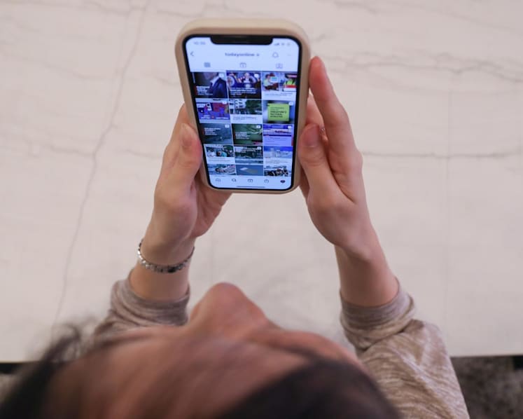 S'pore youth who spend over 3 hours on social media daily tend to report symptoms of depression, anxiety, stress: IMH study