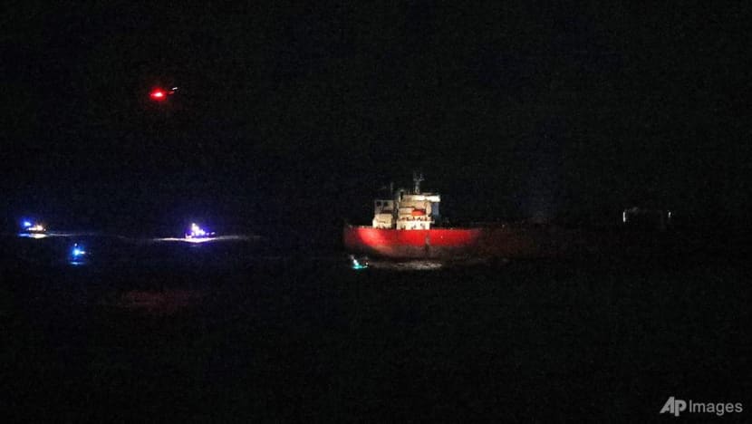 UK special forces storm oil tanker in English Channel, detain stowaways
