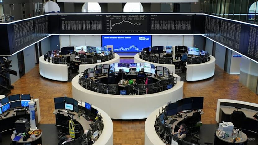 European shares pull back sharply after AI-induced rally; dollar gains