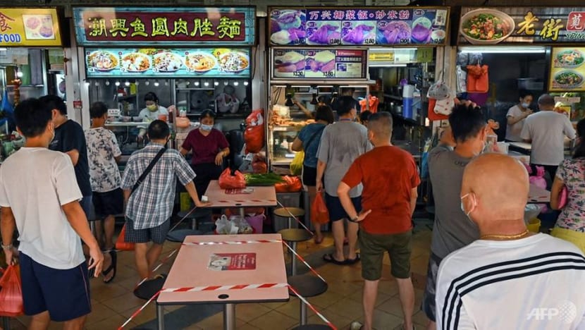 Seniors urged to opt for takeaway instead of dining in at hawker centres amid rise in COVID-19 cases: NEA Seniors urged to opt for takeaway instead of dining in at hawker centres amid rise in COVID-19 cases: NEA