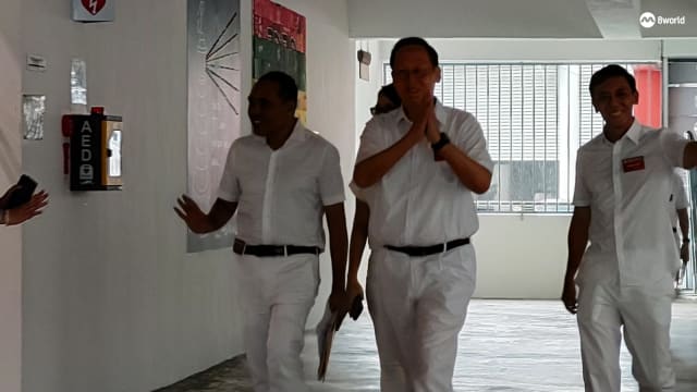 【GE2025】陈诗龙意外出现 蔡厝港集选区提名中心