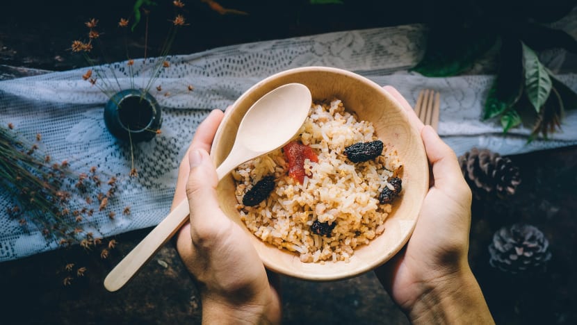 Sheng Siong joins FairPrice in offering discounts on healthier rice options