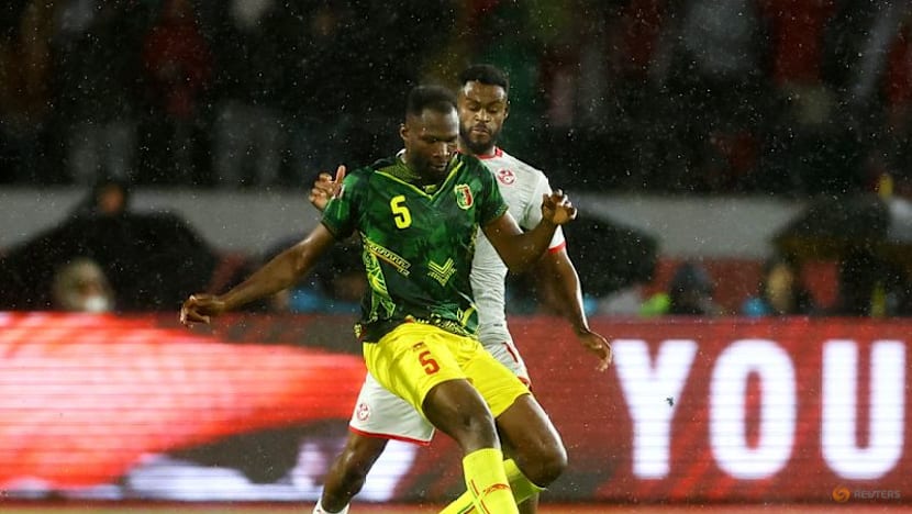 Ten-man Mali defeat Tunisia on penalties to book quarter-final place