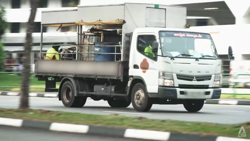 Rakyat SG, penduduk tetap, pemegang pas kerja diberi keutamaan untuk kelas lesen memandu Kelas 4