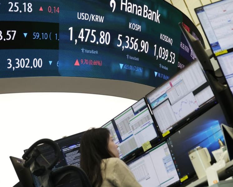 Seoul, Tokyo lead Asian plunge as tech stocks suffer fresh rout