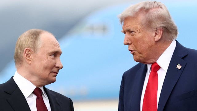 特朗普和普京通电话 讨论俄乌战争实现停火可能性