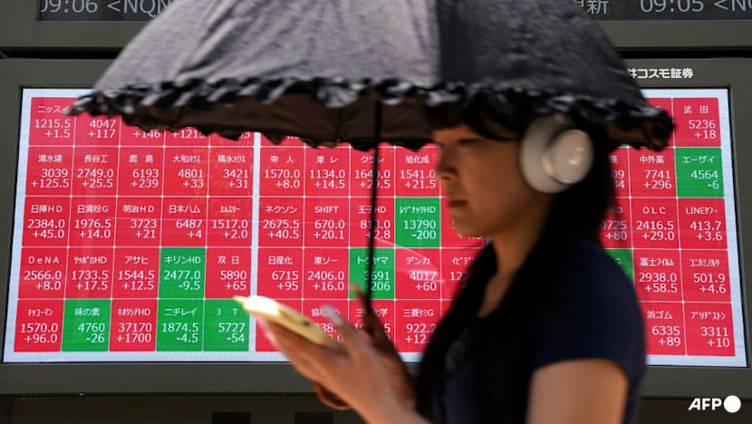 Crude extends gains, topping US$111 as Trump considers latest Iran proposal