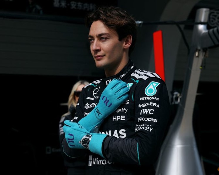  Chinese fans swoon over 'Big Sis' George Russell