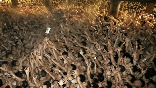 日本裸祭万人踩踏事故 死亡人数增至两人