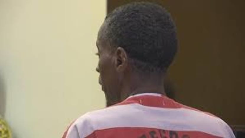 Lelaki curi AS$50 terlepas hukuman penjara seumur hidup