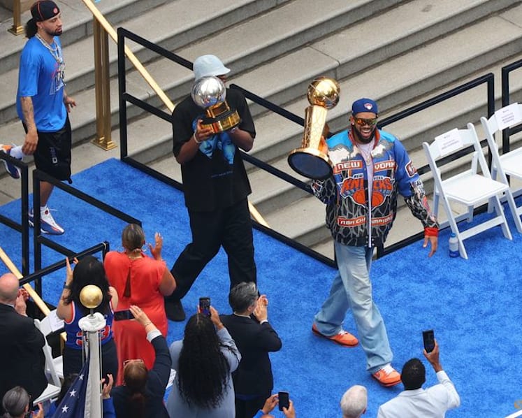 Euphoric Knicks fans flood New York for NBA championship ticker-tape parade