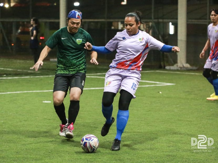 Rules which seemingly favour female players in Singapore's first mixed-gender futsal tournament have become a topic of discussion on Reddit.