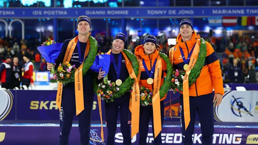 Speed skating-Norway seal all-round world championship golden double