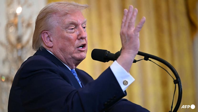 Trump imposes full travel bans on seven more countries, Palestinians