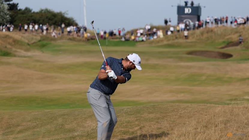 Baldwin dozed through England loss before hitting Open's first tee shot