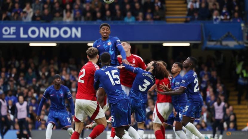 Forest earn point in frenzied 1-1 draw at Chelsea