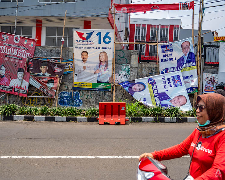 Indonesia regional lawmakers pawn appointment letters to cover campaign costs; experts warn of potential corruption  