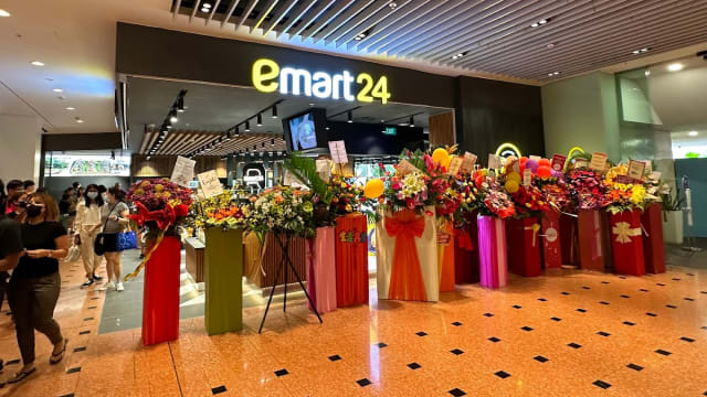 开张一年多 韩国便利店关闭本地所有三家分店