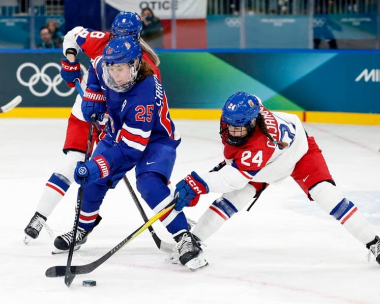 Ice hockey-US overpower Czechs, Italy thrill home crowd, Sweden beat Germany as women's tournament begins