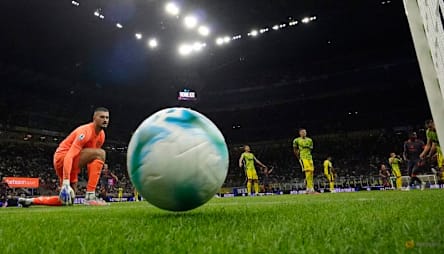 Inter get back on track with 2-1 win over Sassuolo