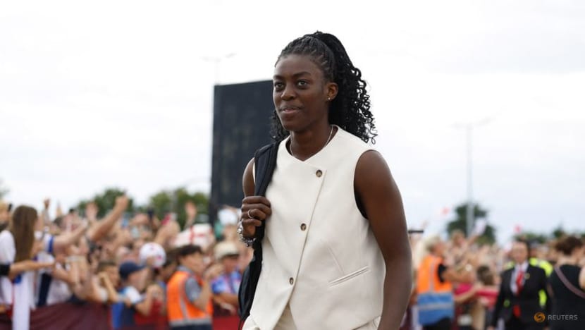 England women return home to heroes' welcome after Euro 2025 win