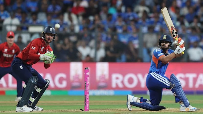 India fend off Bethell onslaught to keep T20 World Cup title defence alive