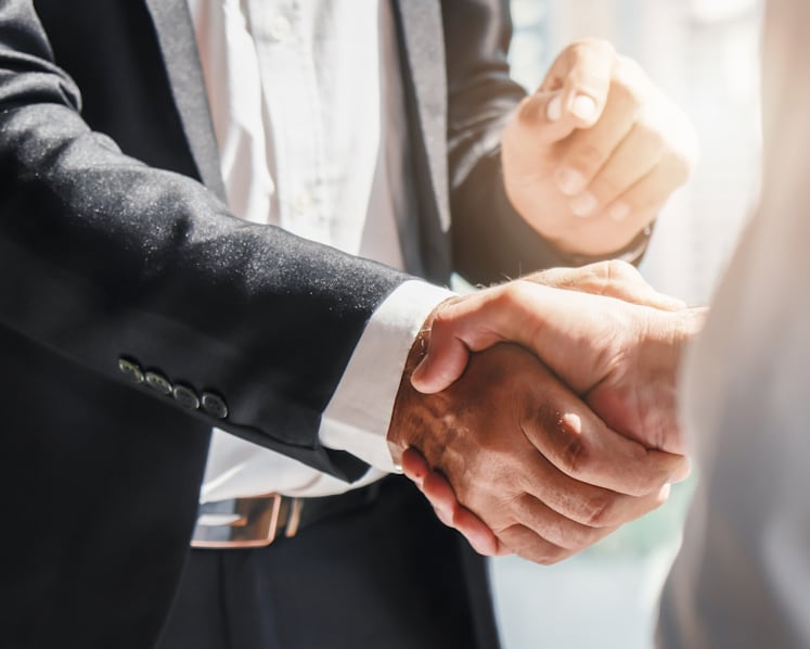 Draft law proposes allowing lawyers to charge fees based on whether client wins or loses court case