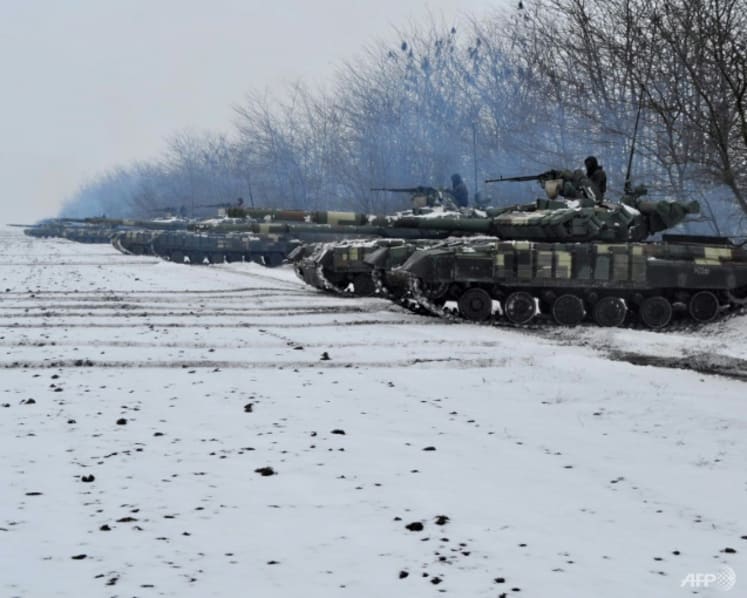 Commentary: As Ukraine crisis looms, Russia and US fight to control the narrative